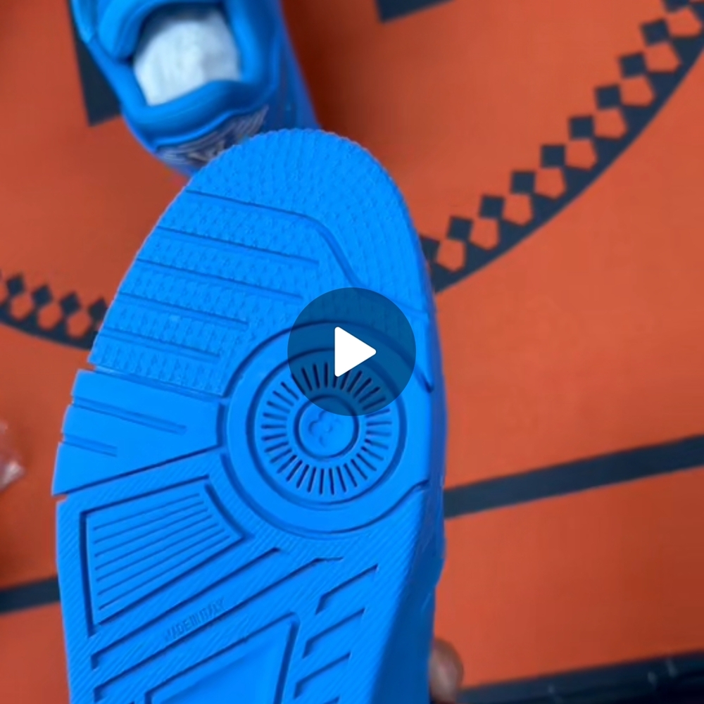Louis Vuitton Light Blue Sneakers with White Accents - Picture 2 of 4